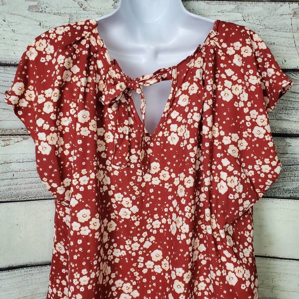 LC Lauren Conrad Women’s Red Floral Ruffle Sleeve Blouse Size XXL - Picture 4 of 8